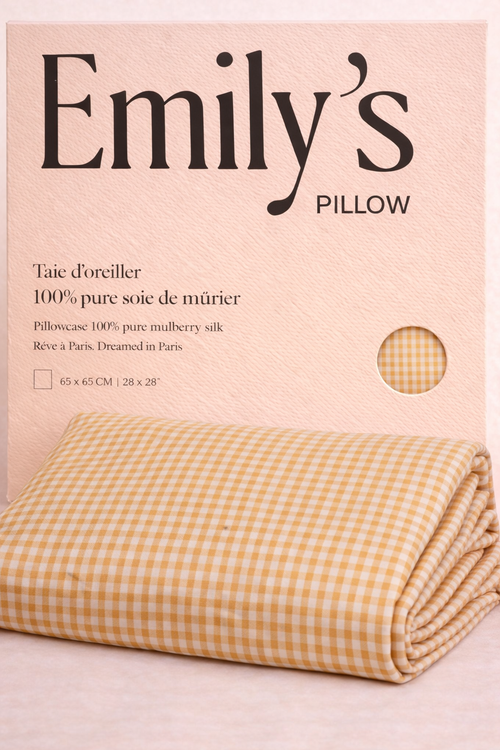 Checkered pillowcase