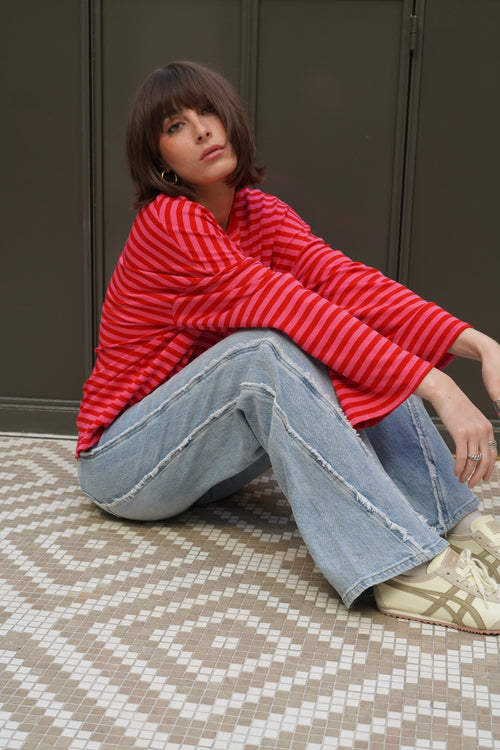 Enza T-shirt with red collar