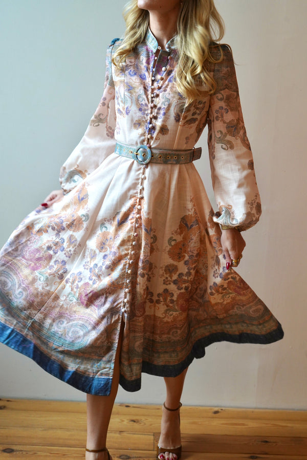 Roman dress