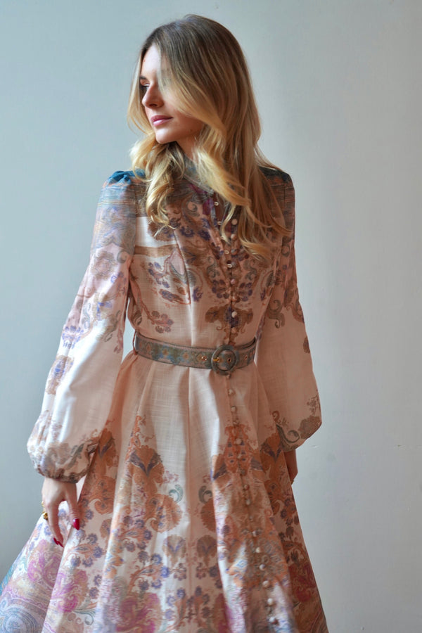 Roman dress
