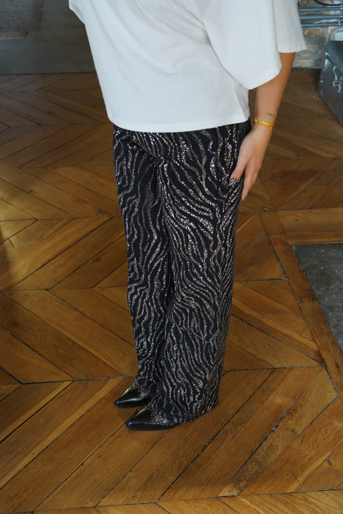 Zebra-print trousers