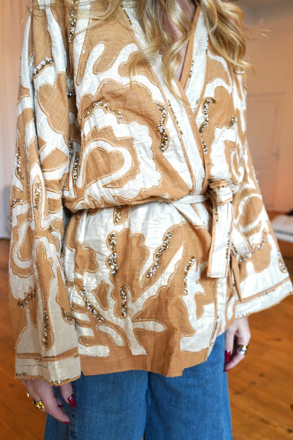Loeva Kimono