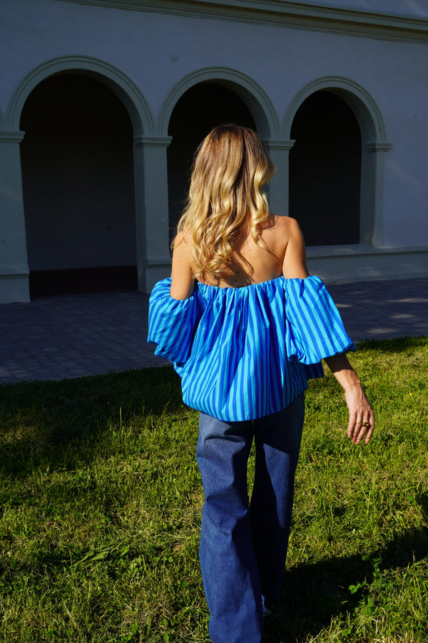Blue Madrid top