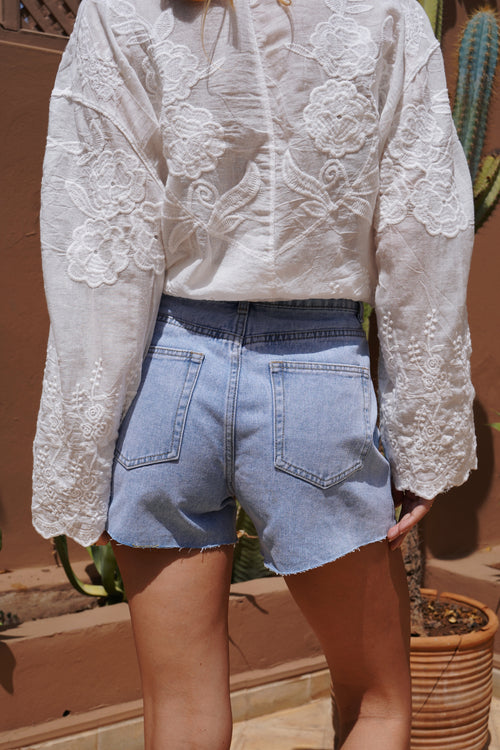 Leila blue shorts