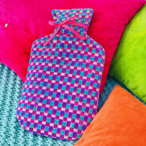 Hot water bottle with tiles
